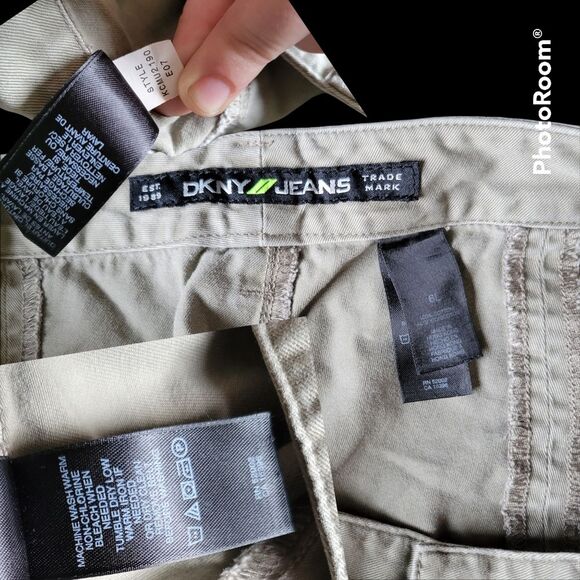 DKNY JEANS KHAKI PANTS - 6L - Picture 2 of 9